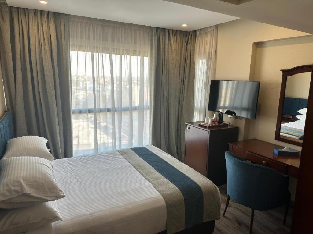 Stay Inn Pyramids Hotel Al Kawm al Akhdar Zewnętrze zdjęcie